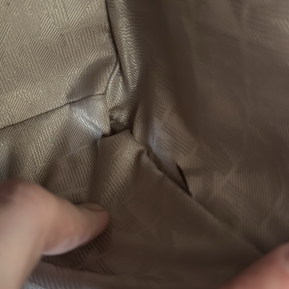 Michael Kors Selma Satchel - Picture 7 of 8